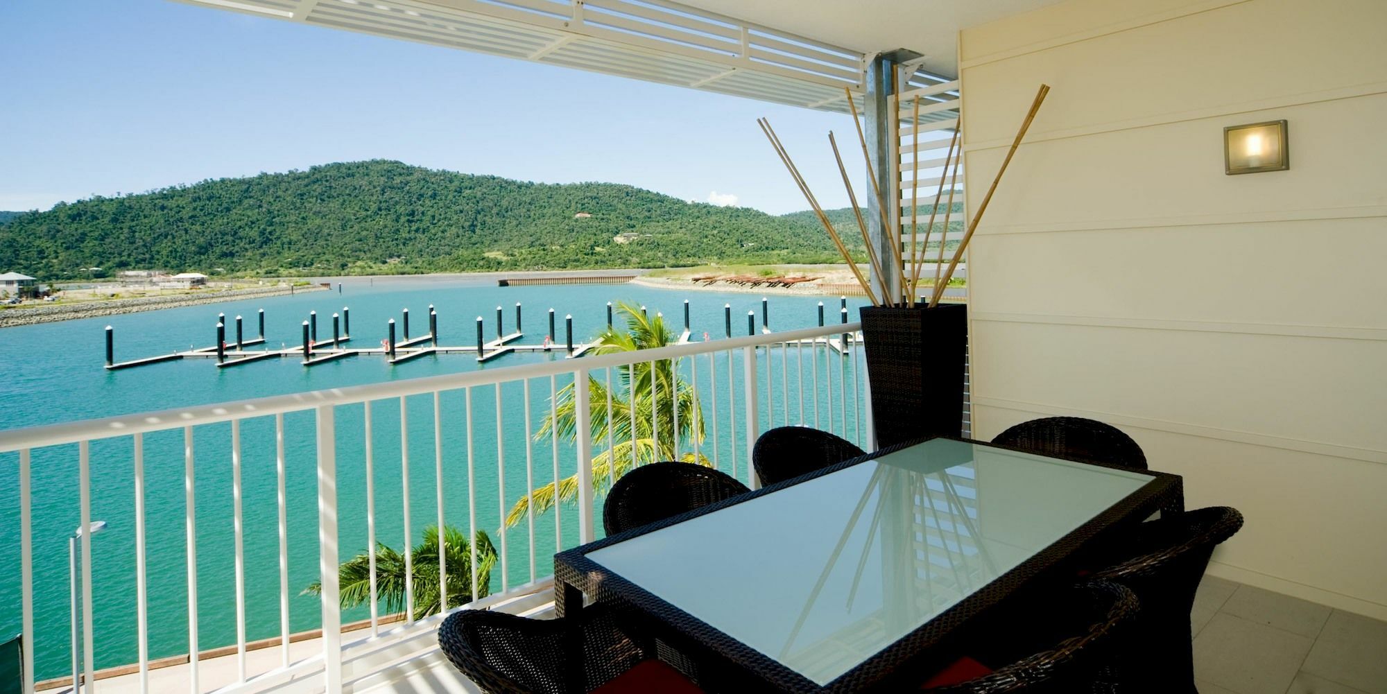 The Boathouse Apartments Airlie Beach Exterior photo